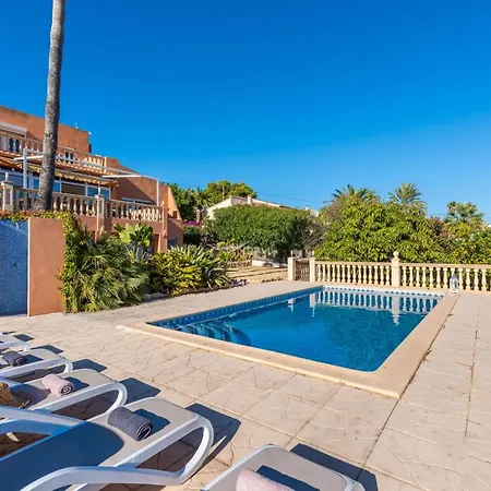 Villa Suenios - Plusholidays *